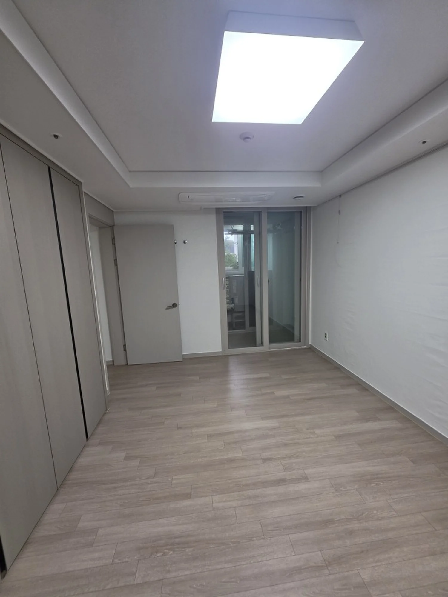 부천 역곡동 28평아파트 실크도배 현장 사진