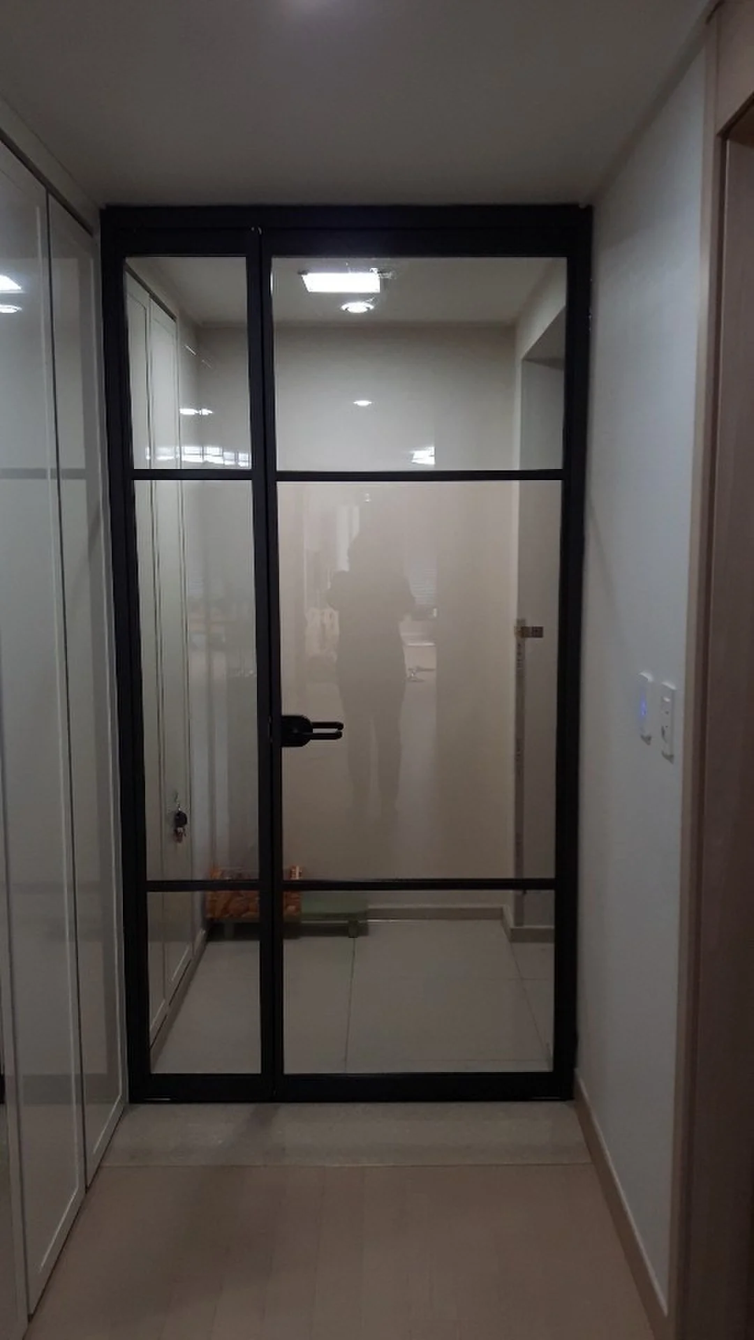 인천 서구 아파트 중문시공 현장 사진